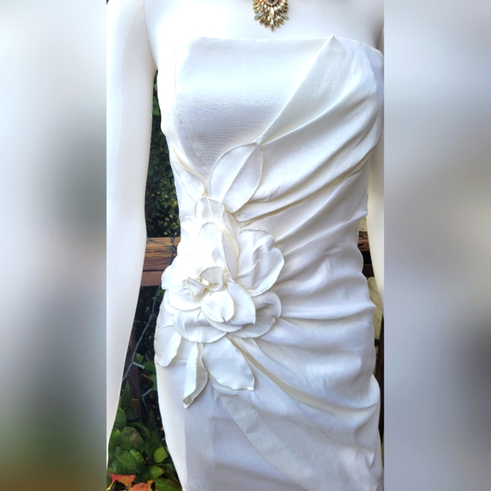 Cache White Taffeta Floral Strapless Dress